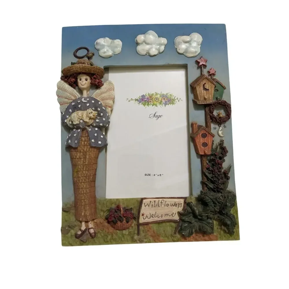 Vintage Wild Flowers Welcome Picture Photo Frame Resin 3-D Bird House
